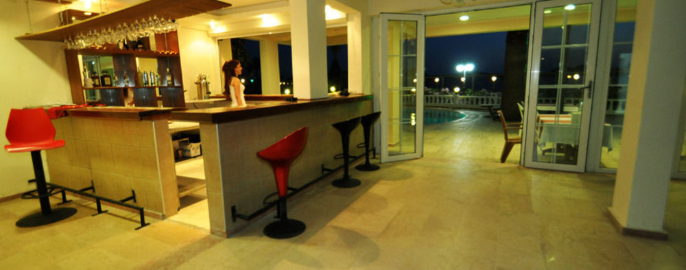 Ado Beach Hotel Turgutreis Exteriér fotografie