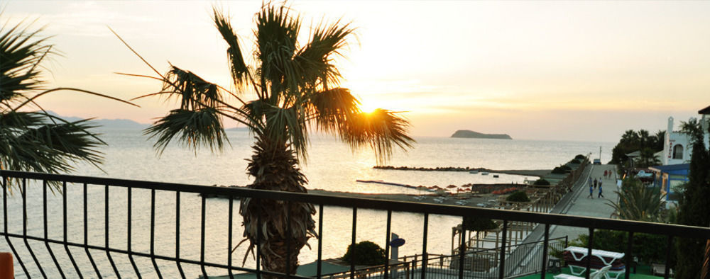 Ado Beach Hotel Turgutreis Exteriér fotografie